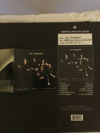 THE CRANBERRIES Everybody Else Is Doing It So Why Can ' t We ? LP 1993 UK PRESSING 6
