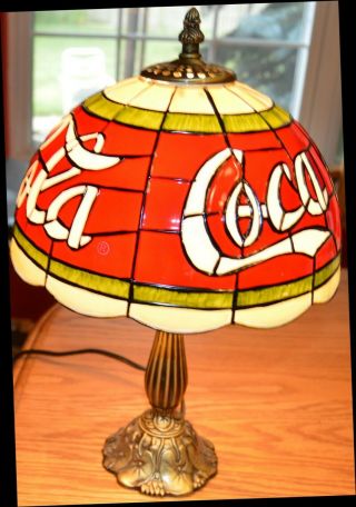 16 Inch Tiffany Style Coca - Cola Stained Glass Plastic Table Lamp 2002 B199574 3