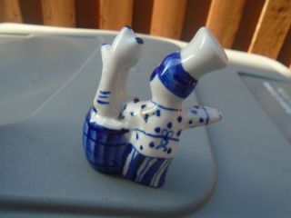 Porcelain gzhel white and blue cook cat figurine handmade in Russia 2