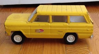 Vintage Tonka Metal Yellow Jeep Wagoneer Station Wagon 9”