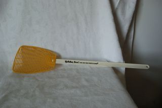 Vintage Holiday Inn: Fly Swatter