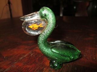 Vintage Art Glass Green Pelican With Fish Figurine In His Mouth