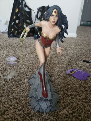 Wonder Woman Statue Fantasy Figure Gallery Dc Comics By Luis Royo Yamato Usa