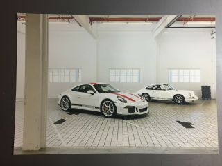 2016 Porsche 911 R Coupe Showroom Advertising Sales Poster Rare Awesome L@@k