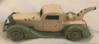 Vintage Metal Tootsietoy Tow Truck Cream With Green Trim Tootsie Toy 4 - 1/4 " Usa