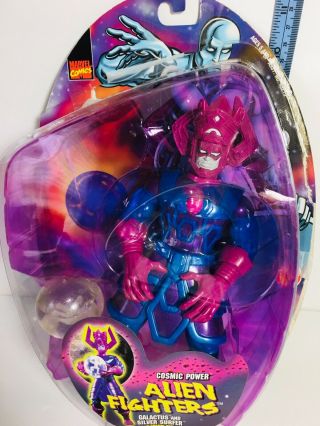 Alien Fighters Galactus And Silver Surfer Marvel Comic Figurine Cosmic Power