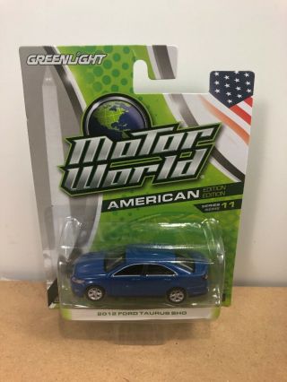 Greenlight Motor World American Edition 2012 Ford Taurus Sho Blue Momc