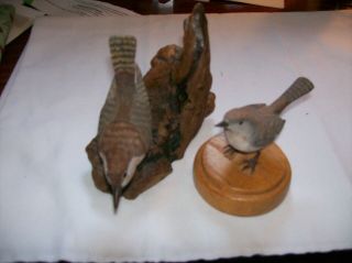 Hand Carved & Painted Finch (set Of 2) By V Reid 1987 & 1991