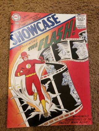 Showcase 4 The Flash Custom Made Comic With Cover And Reprint