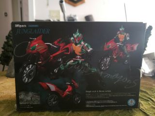 S.  H.  Figuarts Kamen Masked Rider Amazon Omega Junglaider figure Bandai 3