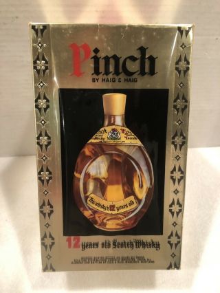 Vintage Pinch Whiskey Whisky Bottle Haig & Haig Glass 4/5 Quart Triangular W/box