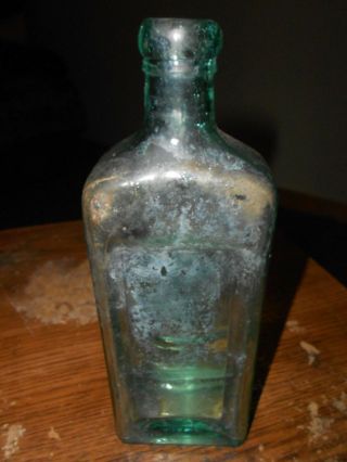 81/4 inch vintage DR.  KILMERS swamp root aqua bottle in shape 3