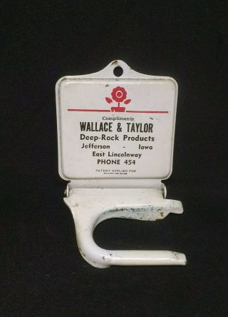 Early Advertising Wallace & Taylor Jefferson Iowa Broom/mop Holder Phone 454