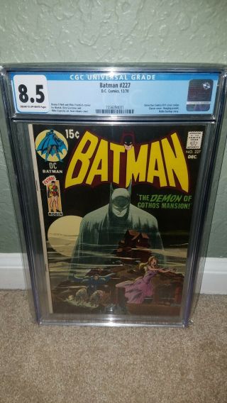 Batman 227 (dec 1970,  Dc) Cgc 8.  5 - Neal Adams Classic Cover