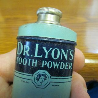 York,  N.  Y.  Dr.  Lyon ' s Tooth Powder The R.  L.  Watkins Co.  tin container 3/4 Oz 2