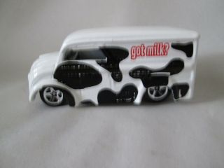 1997 Hot Wheels Milk Dairy Deliver Van Truck - Got Milk?