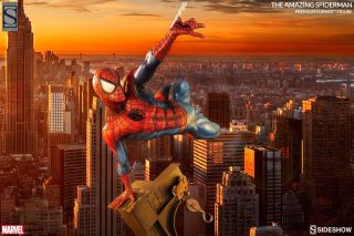 Sideshow Collectibles Marvel Spider - Man Premium Format Figure Exclusive