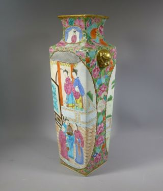 ANTIQUE FAMILLE ROSE HAND PAINTED CHINESE CANTONESE CANTON PORCELAIN VASE 4