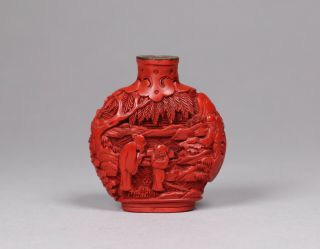 Antique Chinese Hand Carved Cinnabar Lacquer Snuff or Scent Bottle 3