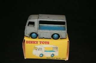 Dinky Toys Meccano Eng Yr 1949 Numbered 30v Electric Dairy Van Vgood Orig Cond