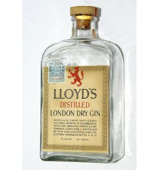 Vintage Lloyd’s London Dry Gin Bottle 1941,  4/5 Quart