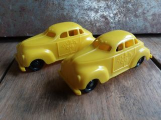 Vintage Marx Yellow Cabs,  Taxi Cabs For Transport Hauler Truck Playsets