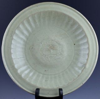 Rare 14/15thc Chinese Ming Dynasty Longquan Celadon Glazed Carved Lotus Plate