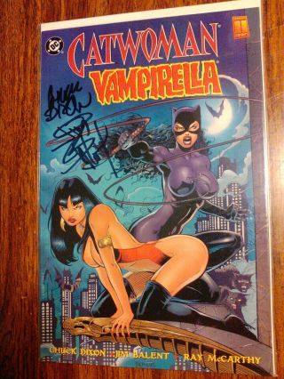 Catwoman / Vampirella Signed By Jim Balent And Chuck Dixon (dc/harris Comics)