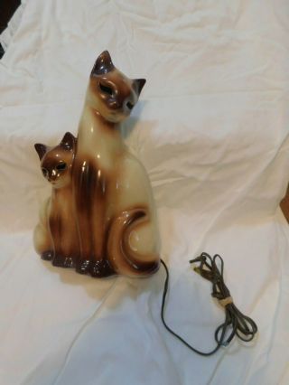 Vintage Ceramic Siamese Cats Table Tv Lamp Texans Inc.