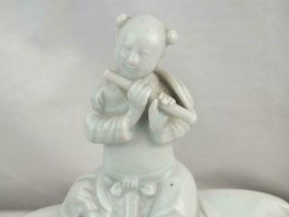 19TH C CHINESE PORCELAIN BLANC DE CHINE BOY ON BUFFALO ON CARVED WOODEN STAND 2