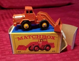 Vintage Lesney Matchbox Hatra Tractor Shovel No.  69 Box