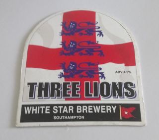 White Star Three Lions Football Beer Pump Handle Clip Badge 4.  5 Abv Ale Vgc 3l