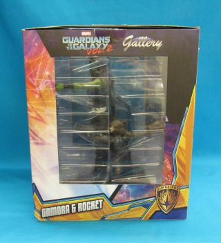 Diamond Select Toys Marvel Guardians of the Galaxy 2 Gamora & Rocket Statue 5