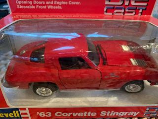 Vintage 1988 Revell ‘63 Corvette Stingray 1:24 Die - Cast Car 2
