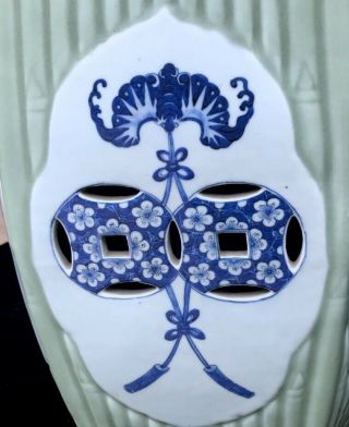 QUALITY 19THC CHINESE BLUE WHITE & LONGQUAN CELADON GLAZED GARDEN SEATS 9
