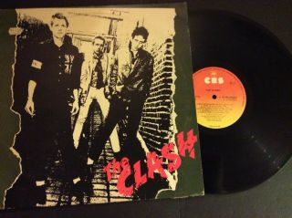 The Clash S/t Debut Album Cbs Uk Pressing Vg,  Cbs 82000