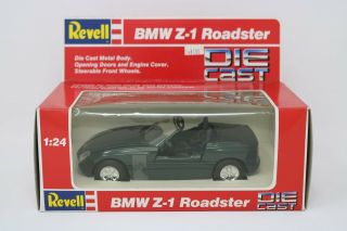 Revell BMW Z - 1 Roadster 8653 Die Cast 1:24 Box 2