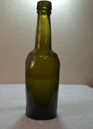 Antique Dr.  J.  G.  B.  Siegert & Hijos Aromatic Bitters Bottle