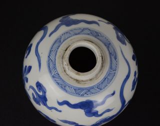 Antique Chinese Blue And White Kangxi Porcelain Chilong Jar,  Wood Cover 5