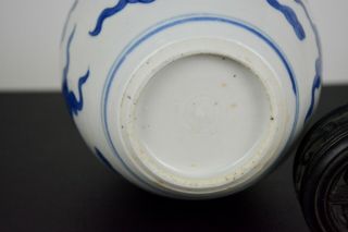 Antique Chinese Blue And White Kangxi Porcelain Chilong Jar,  Wood Cover 9