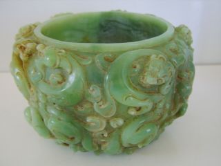 LARGE VERY HEAVY CHINESE ANTIQUE CAVRED JADE DRAGON BOWL 3