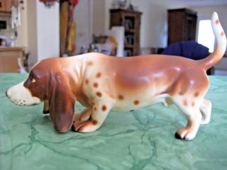 Vintage Lefton Hand Painted Porcelain Basset Hound Dog Figurine Statue 7.  5 "