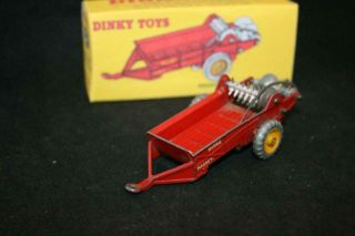 Dinky Toys Meccano England Year 1949 Numbered 27c Massey Spreader In Vgood Cond