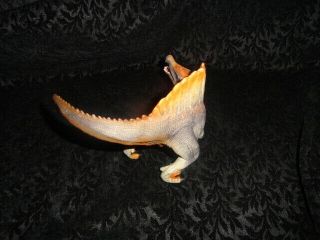 Schleich Spinosaurus w/ Movable Jaw Dinosaur Figure - 3