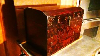 ANTIQUE 19C CHINESE WOOD LACQUERED CHEST,  TRUNK,  BOX PAINTED W/FLOWERS & SYMBOLS 3