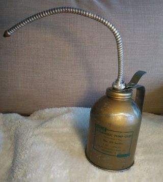 Vintage Eagle Hydraulic Pump Oiler,  No.  29 Series,  1 Qt Capacity,  14 " Spout,  Usa