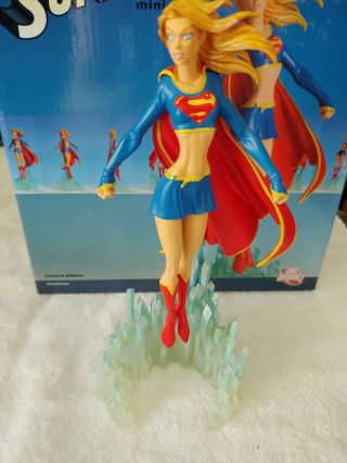 Supergirl Mini Statue Dc Direct Limited Edition