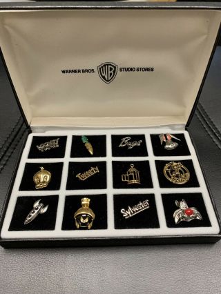 Warner Bros Looney Toons Pins Box Set