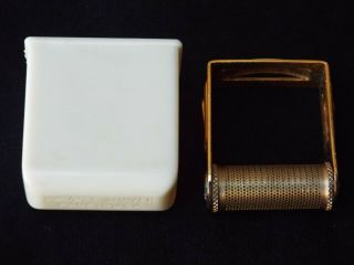 Vintage Vestpok Pocket Size Dry Shaver With Case
