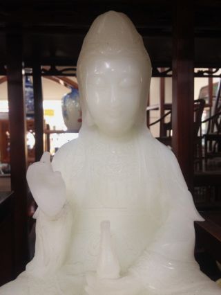 Lrge Fine Carved Chinese White Nephrite Jade Kwanyin Kannon Guanyin Statue